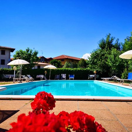 Albergo B&B Tenesi Manerba del Garda Exteriör bild