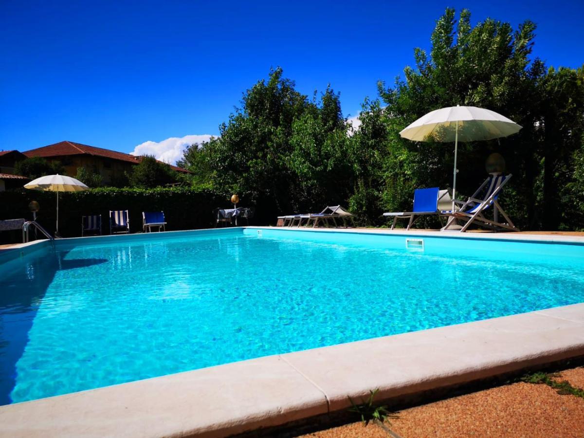 Albergo B&B Tenesi Manerba del Garda Exteriör bild