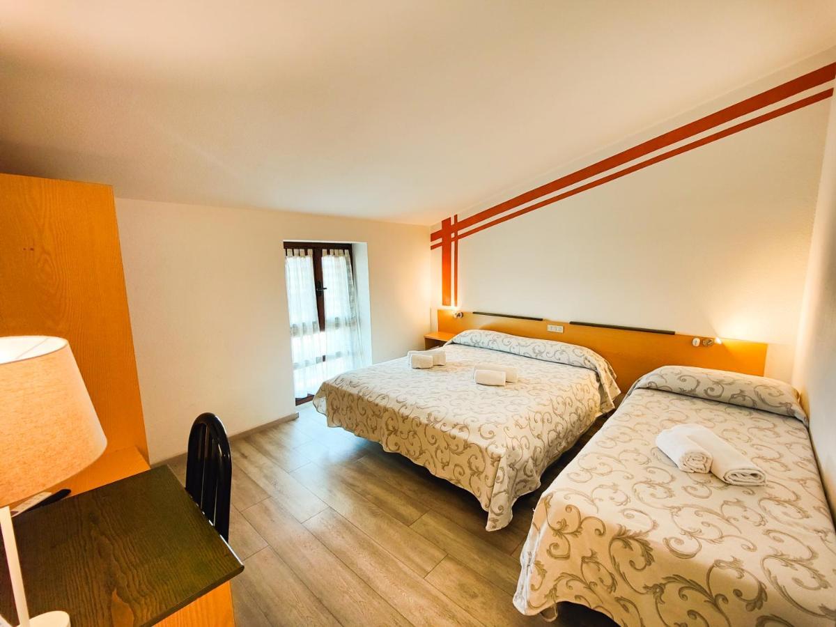 Albergo B&B Tenesi Manerba del Garda Exteriör bild